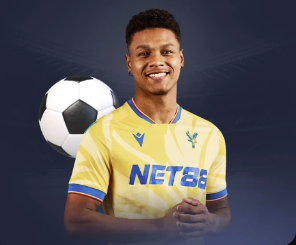 不认识人了？太阳报：图多尔赛前疑似将自家联络官误认为是斯洛特